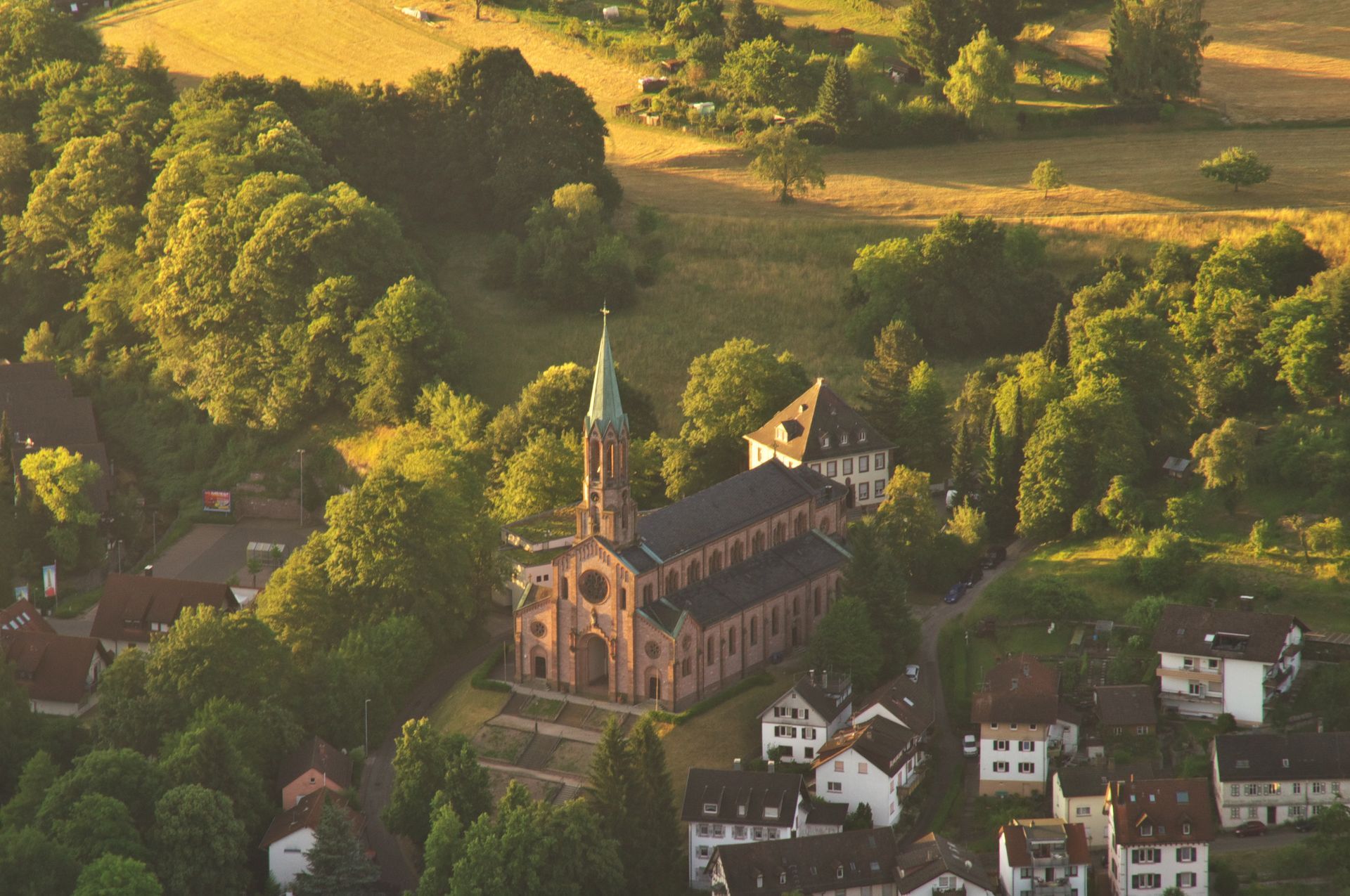 Baden-Baden Gärten, Kloster, Kirche RentAdventure, NaturPur , Natur erleben, Schwarzwald entdecken, Explore Blackforest, Vermietung, Adventure