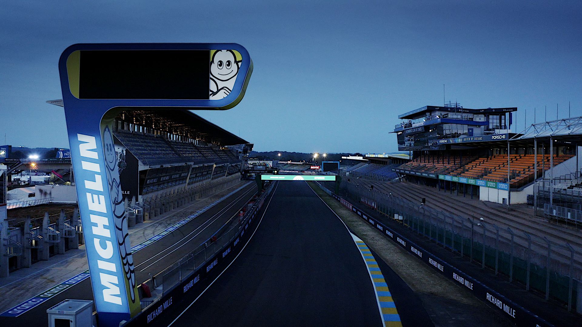 Le Mans Racetrack