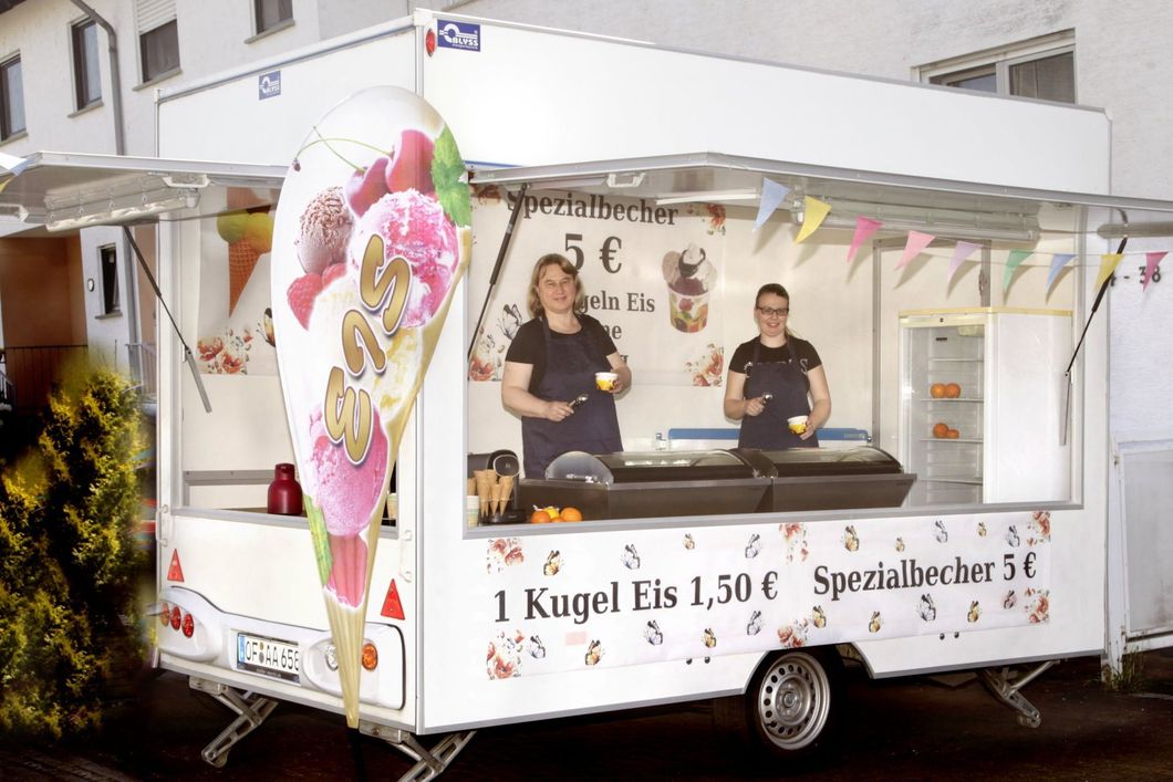 Mobiles Eiscafe Catering / Eisservice für Hochzeiten in Frankfurt, Offenbach, Hanau, Darmstadt, Aschaffenburg