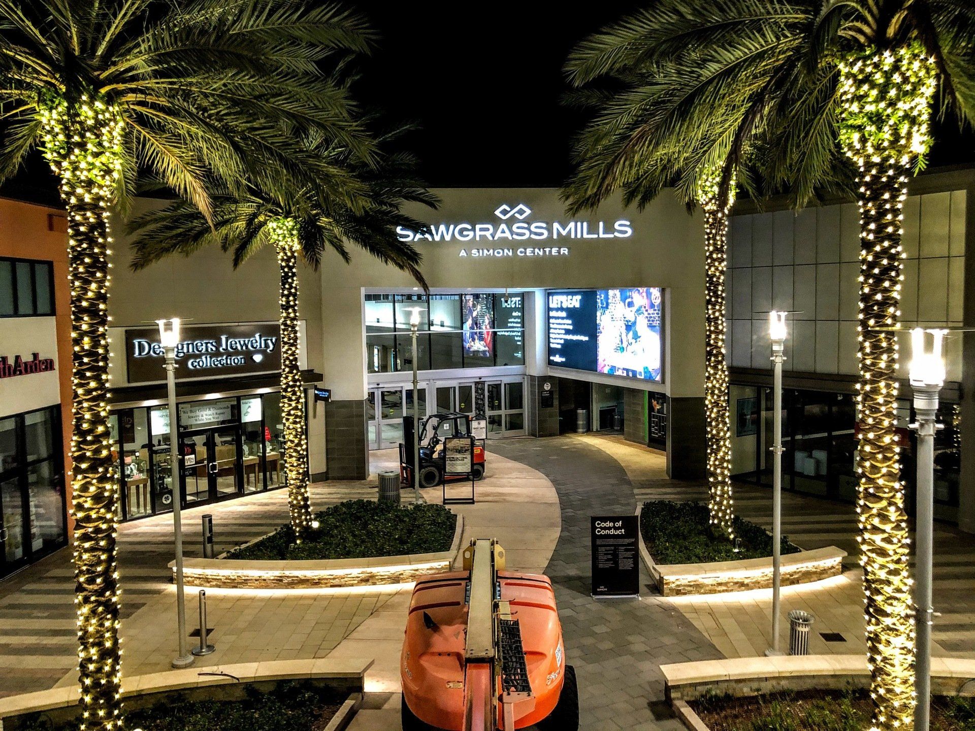 Christmas lights installation Sunrise, FL