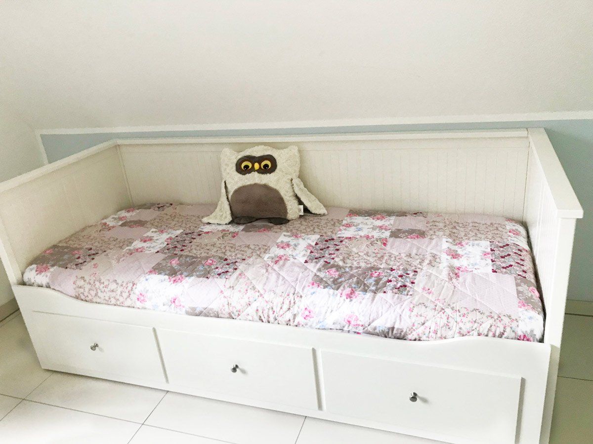 Das Einzelbett im Ferienhaus Eulenenst in Glowe