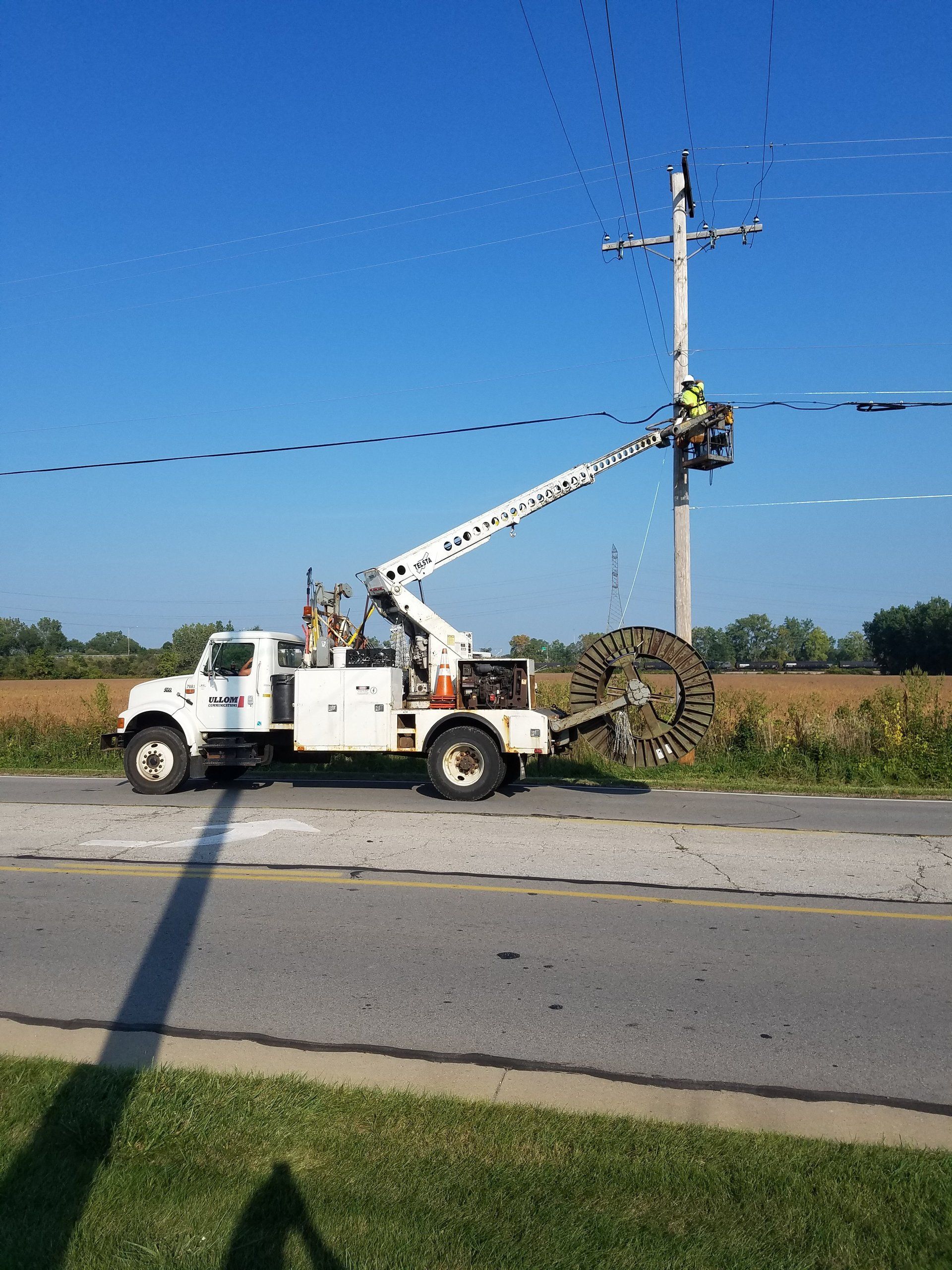 Ullom Communications truck