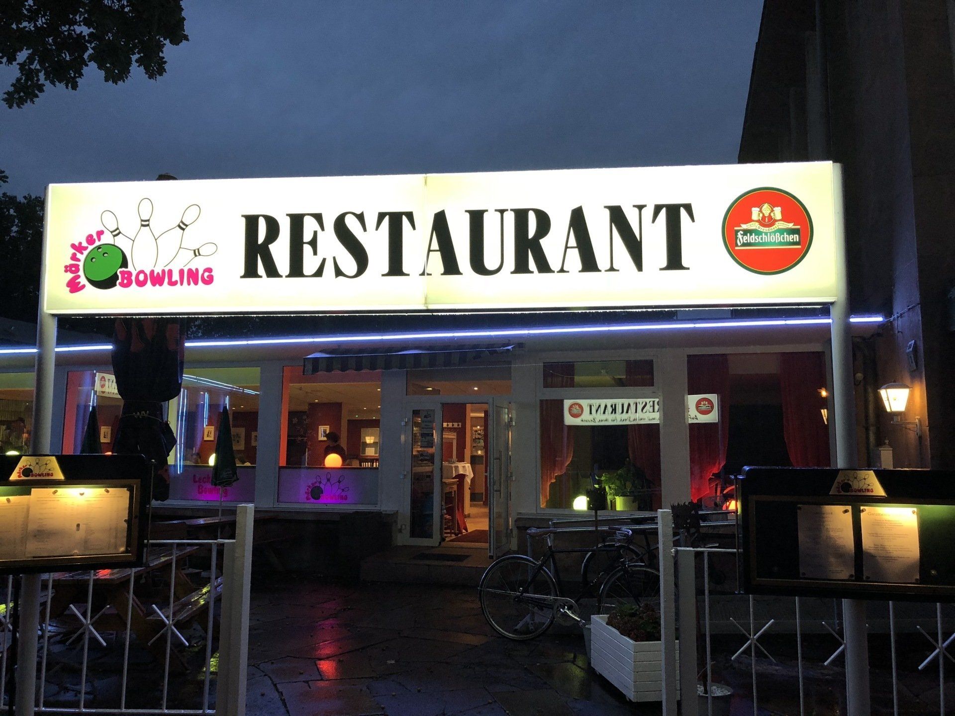 Bowling Potsdam Pirschheide Restaurant Kindergeburtstag