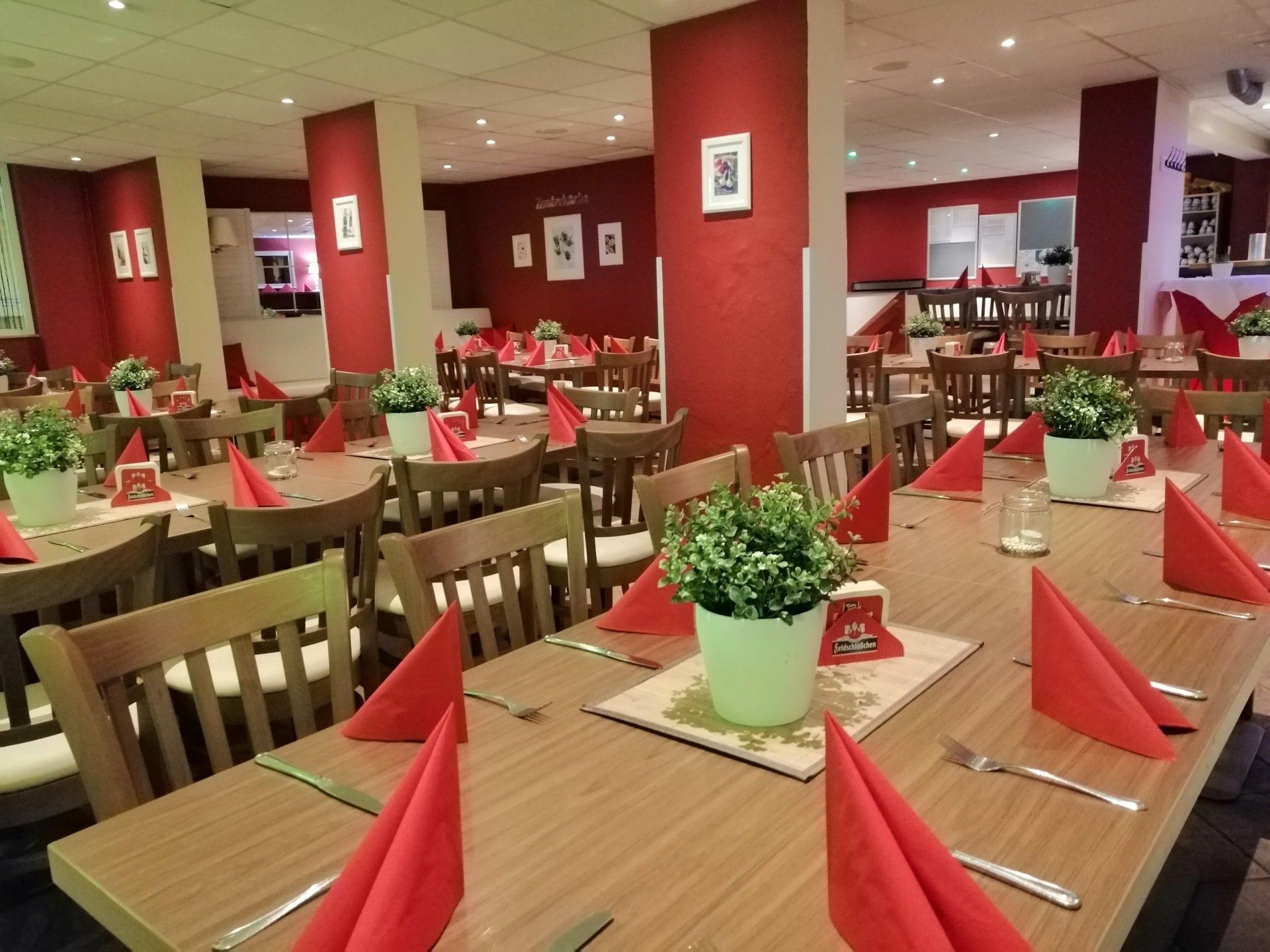 Bowling Potsdam Pirschheide Restaurant Kindergeburtstag