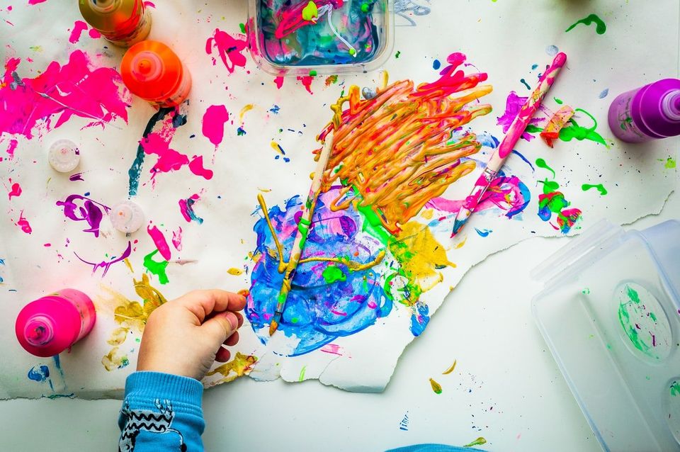 Activite Peinture Accompagner L Enfant Dans Sa Creativite