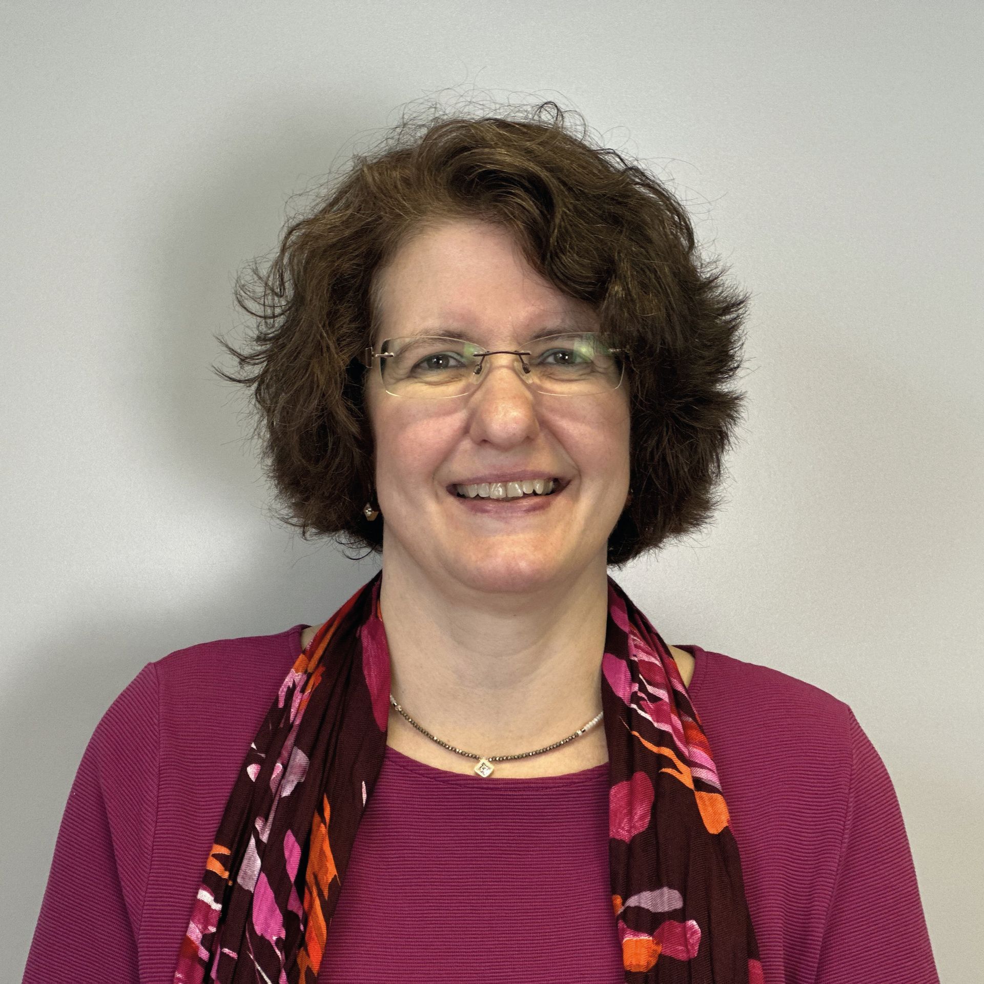 Vize-Präsidentin der Gesellschaft für Biologische Krebsheilkunde e. V.: 
Dr. med. Nicole Weis