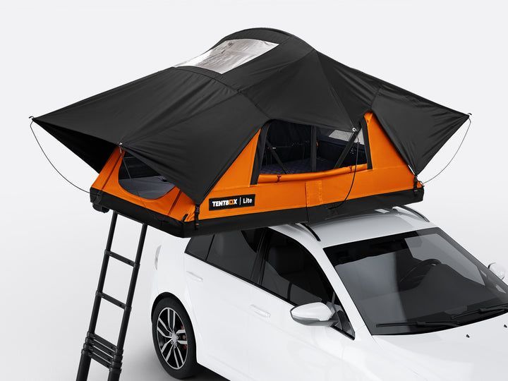 TentBox Lite Dachzelt auf SUV im Sauerland