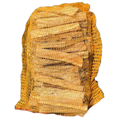 Sack gefüllt mit Anzündholz