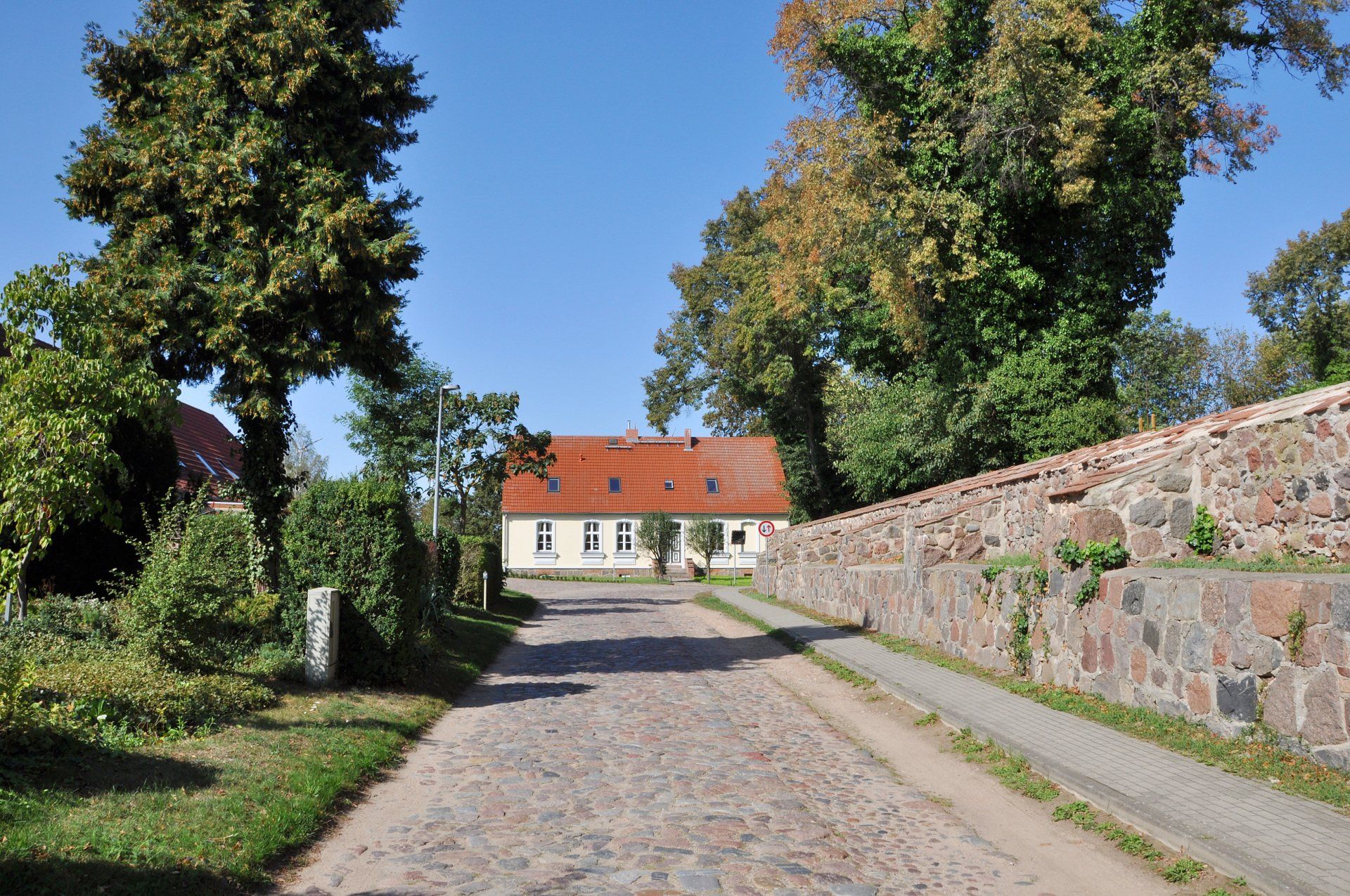 Haus Hohenholz Ferienhaus Uckermark und Dorf Hohenholz