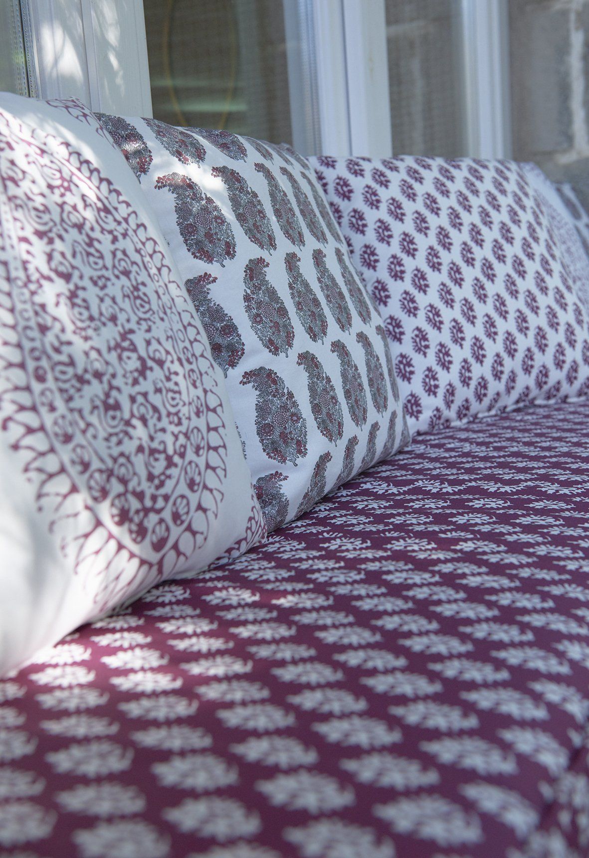 Cortinas a medida, sofás tapizados, entelado de paredes, papel pintado