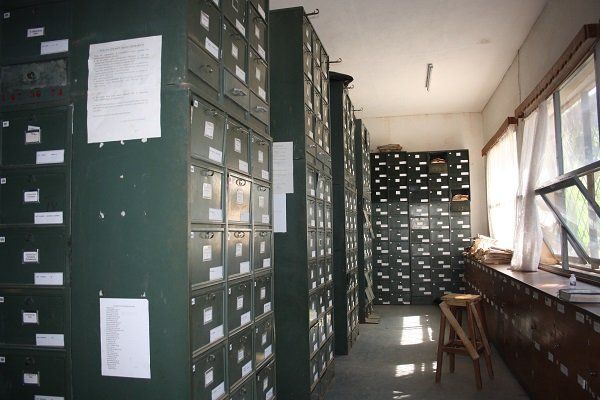 Tan Herbarium
