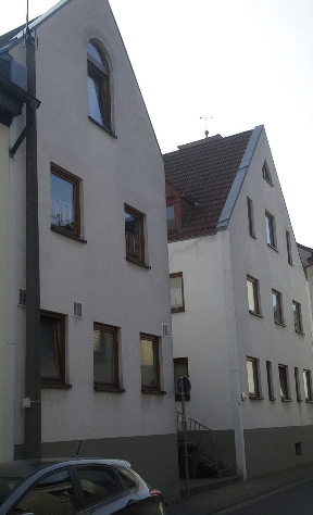 Sanierte 2-Zimmer-DG-Maisonette-Wohnung