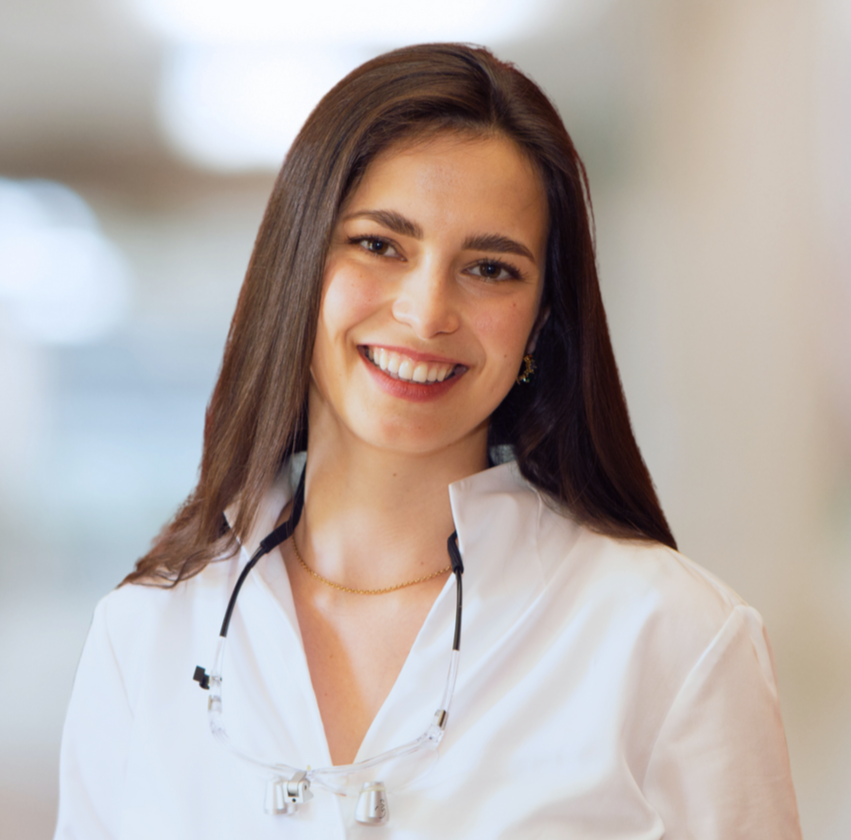 Deutsche Zahnärztin auf Mallorca
Dra. Maike Kolf 