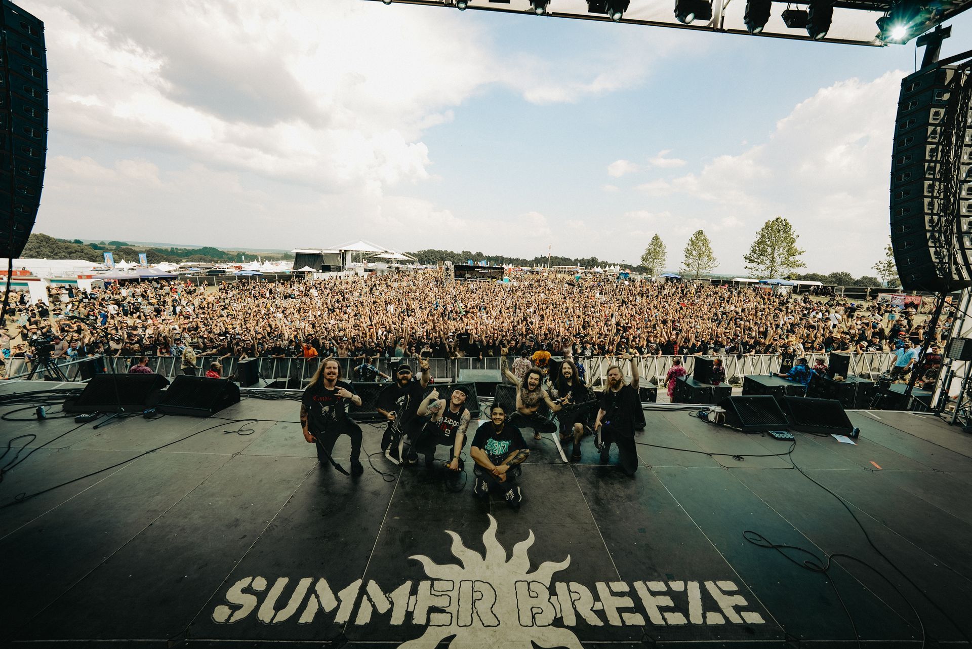 Festival Eventfotografie Metalband auf Bühne auf Festival