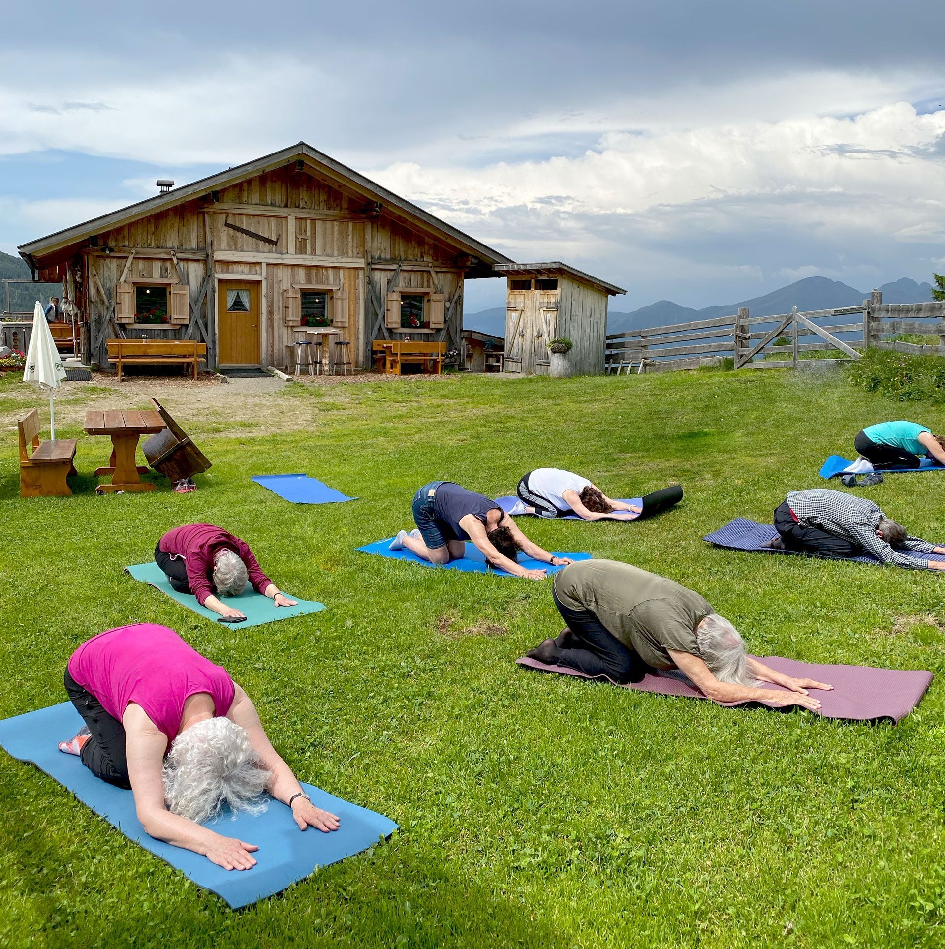 Pilates auf Alm im Sarntal