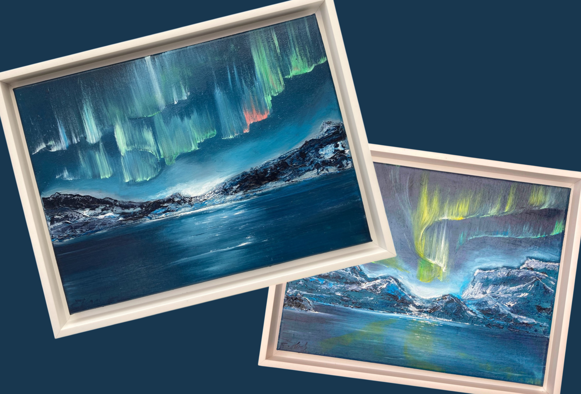Zwei Ölgemälde mit Nordlichtern über den Fjorden. Signierte Gemälde von Claudia Koch Dornum