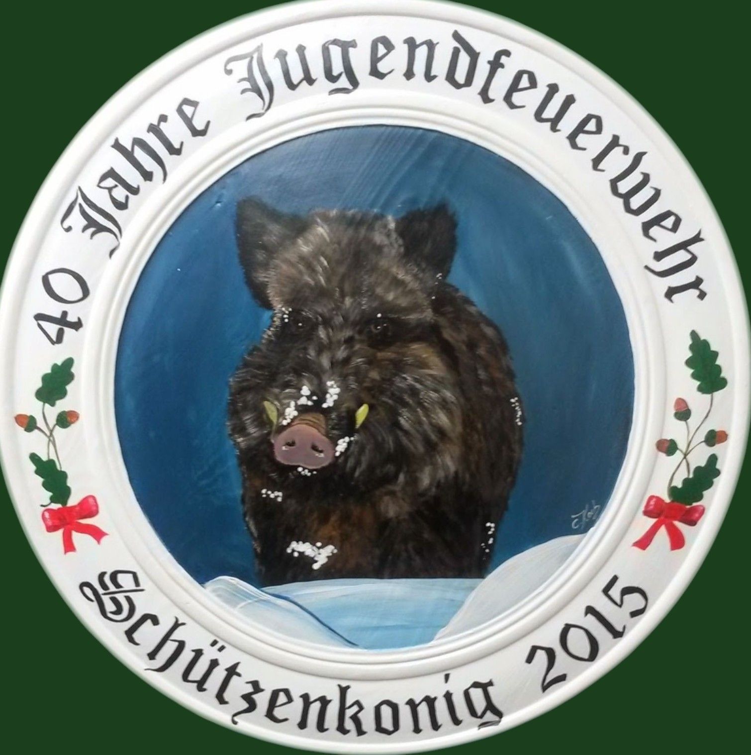 Handgemalte Schützenscheibe mit einem Wildschwein im Schnee