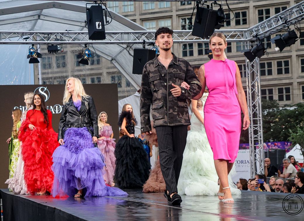 SILBERNADEL COUTURE @FASHION OPEN AIR 2026
©Bernhard Labecki
BERLIN LIFE MAGAZIN
Pressefotos