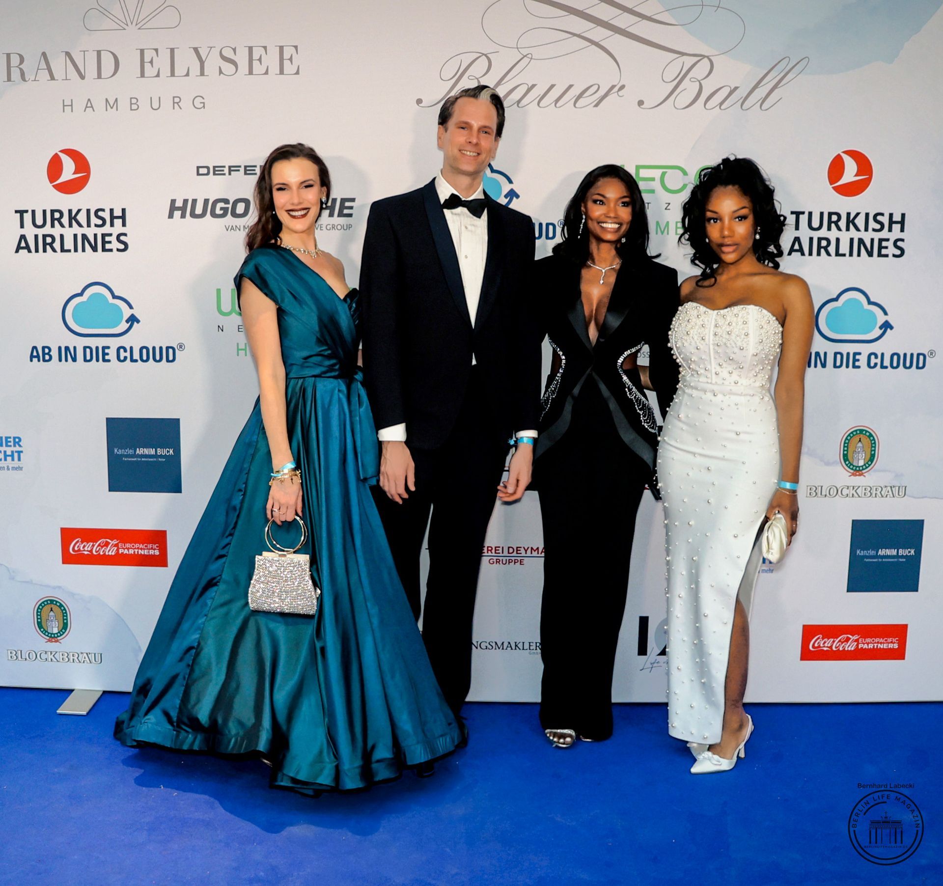 BLAUER BALL 2026 - GRAND ELYSÉE HAMBURG
BERLIN LIFE MAGAZIN
©Bernhard Labecki
Pressefotos