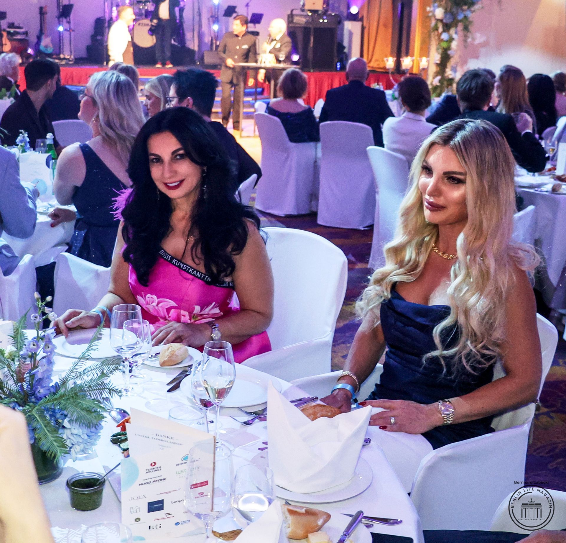 BLAUER BALL 2026 - GRAND ELYSÉE HAMBURG
BERLIN LIFE MAGAZIN
©Bernhard Labecki
Pressefotos
