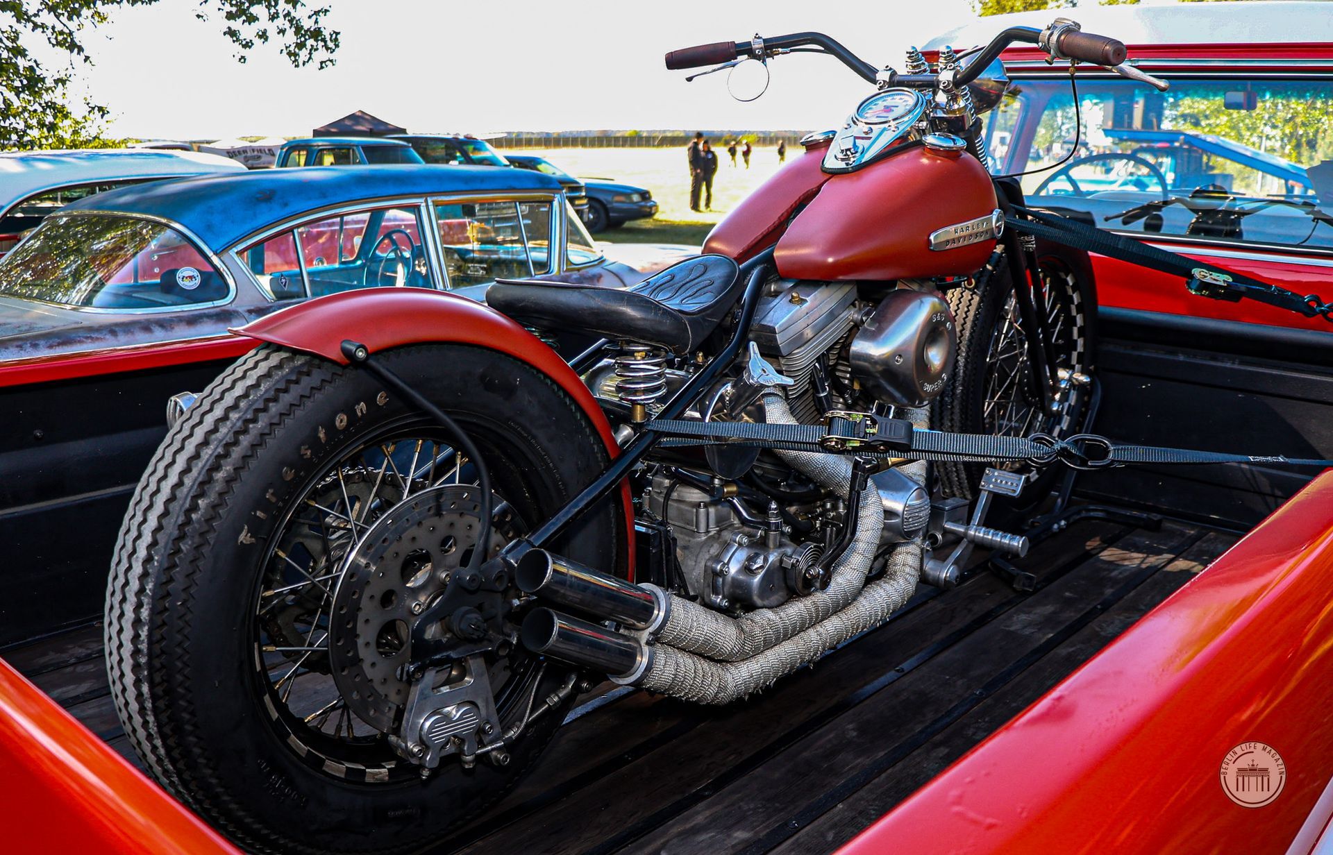 US Car Treff 2025
Dead Men´s Curve CC
©Bernhard Labecki
BERLIN LIFE MAGAZIN