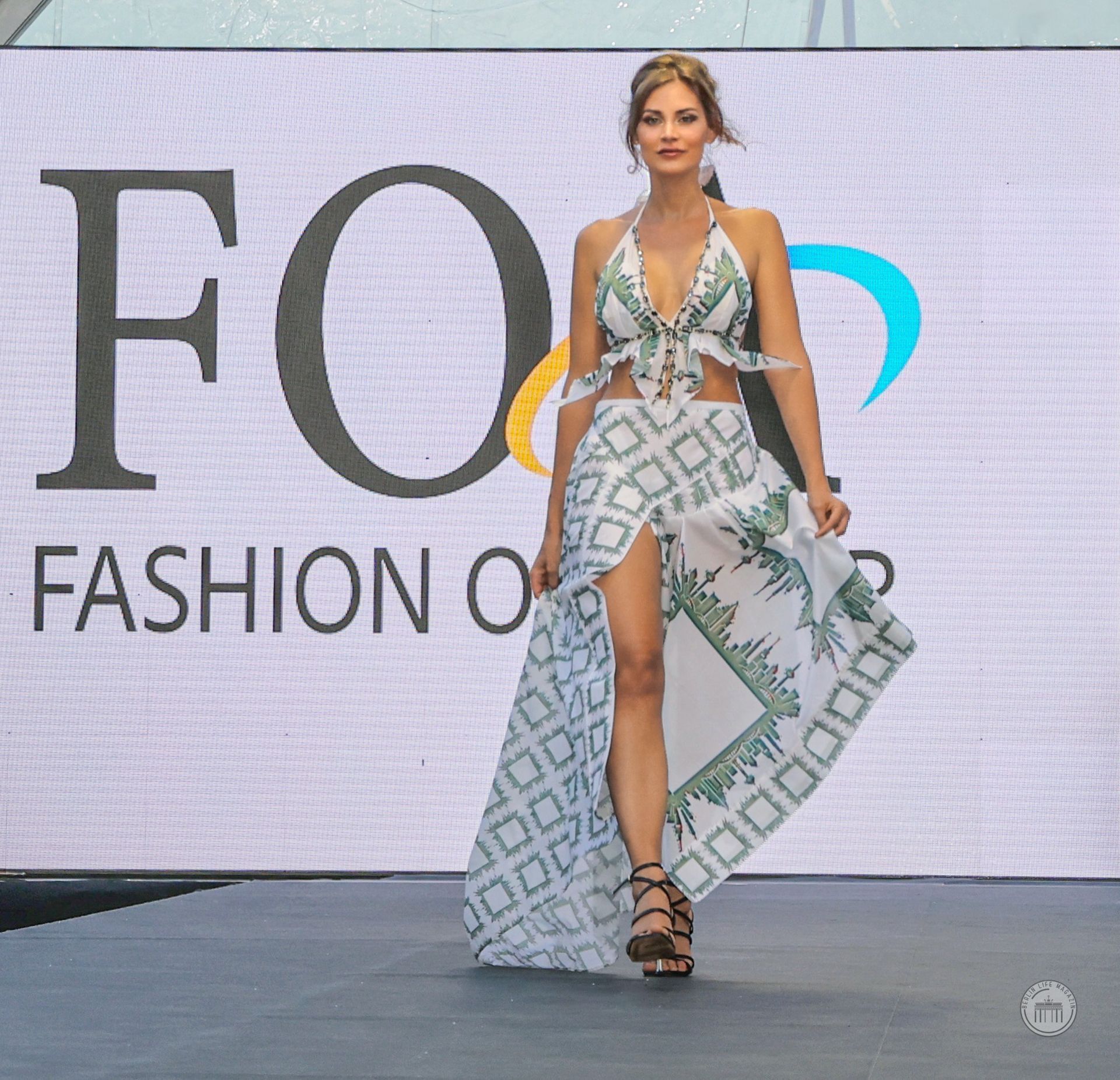 ANGELIKA HIRSCHLER
Tailormade
©Bernhard Labecki
BERLIN LIFE MAGAZIN