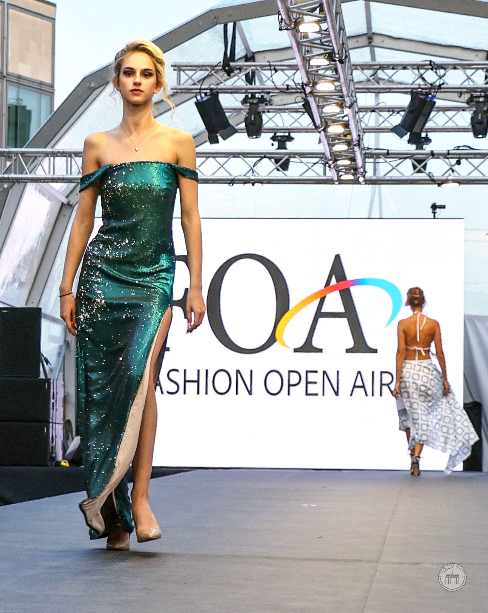 ANGELIKA HIRSCHLER
Tailormade
©Bernhard Labecki
BERLIN LIFE MAGAZIN