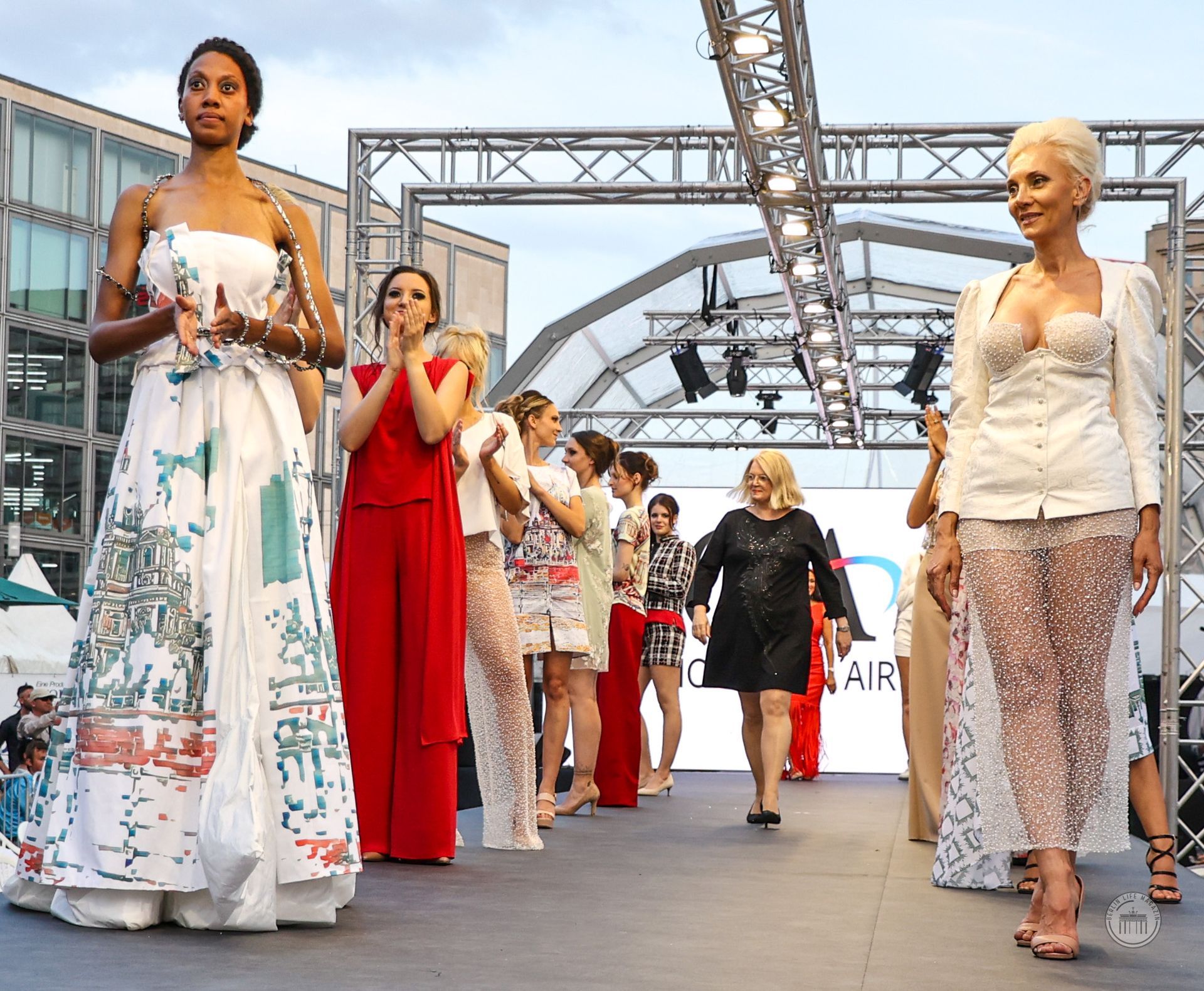 ANGELIKA HIRSCHLER
Tailormade
©Bernhard Labecki
BERLIN LIFE MAGAZIN