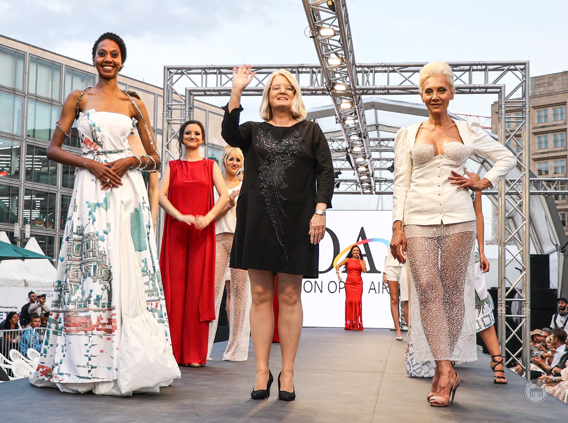 ANGELIKA HIRSCHLER
Tailormade
©Bernhard Labecki
BERLIN LIFE MAGAZIN