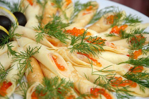 pfannkuchen kaviar russische küche