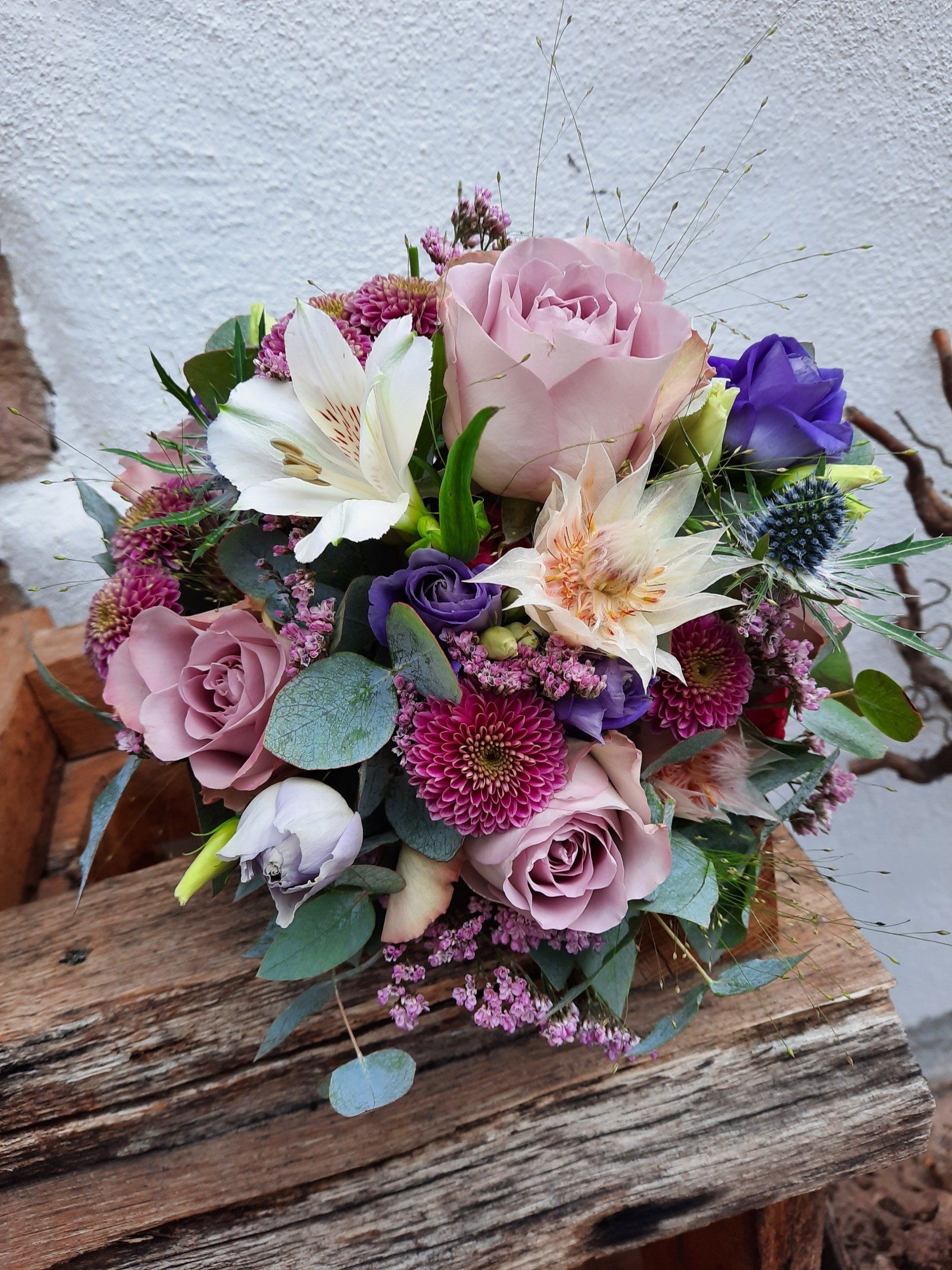 Grüner Garten 74821 Mosbach / Hochzeit Floristik Blumen