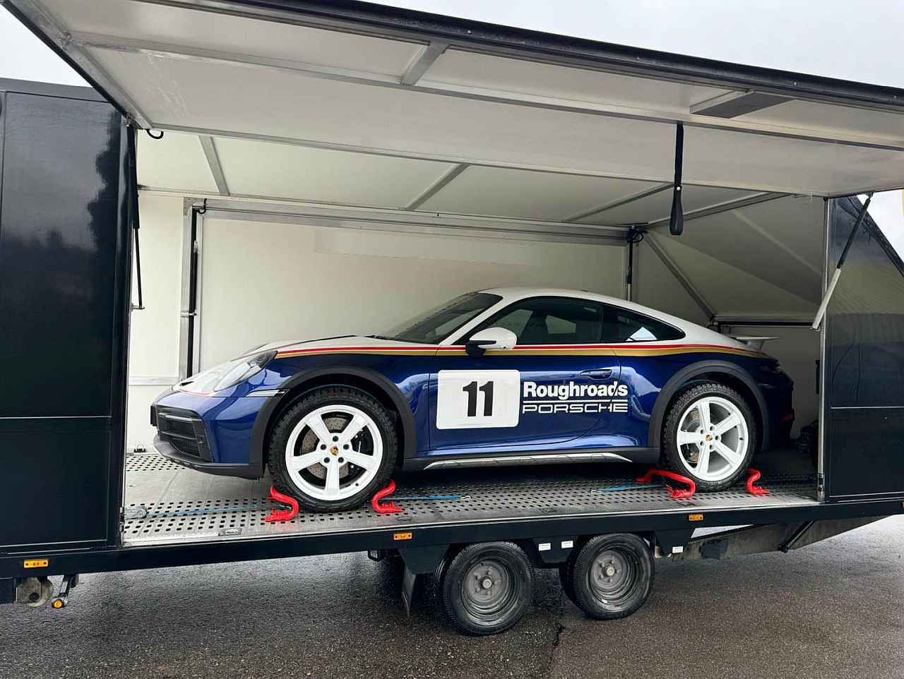 992 Dakar on transporter