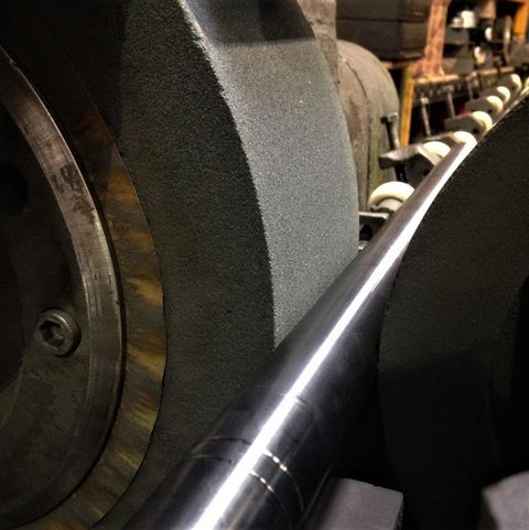 Centreless grinding steel tube