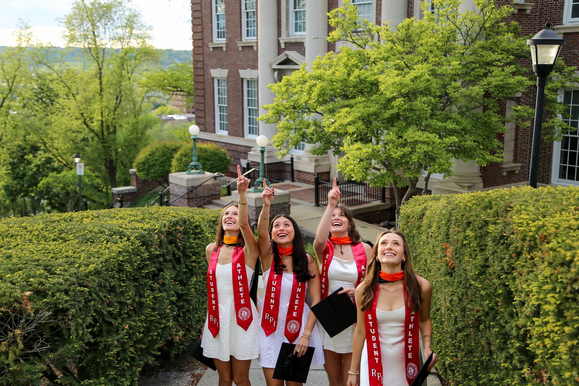 fun group graduation photos