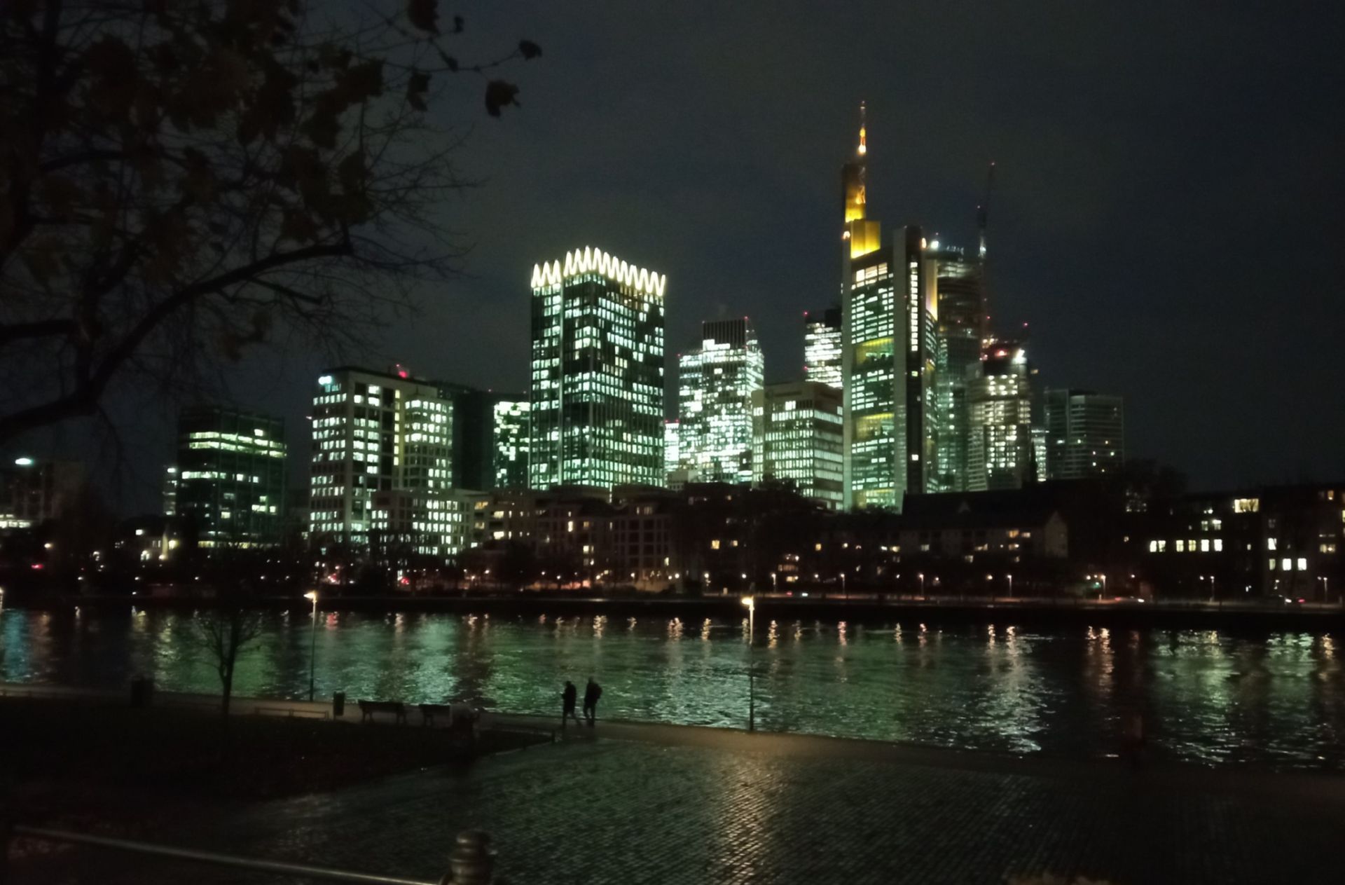 Frankfurt in der Nacht