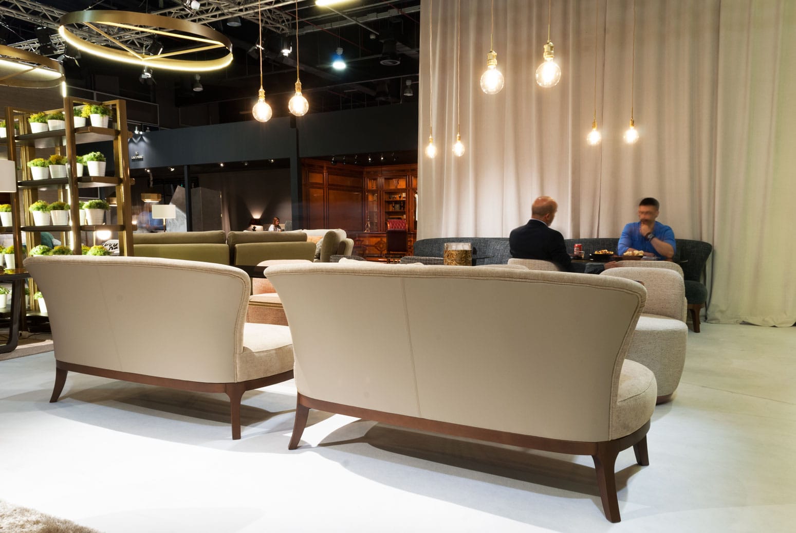 tecni nova deluxe furnishing. Sofás y muebles de lujo.