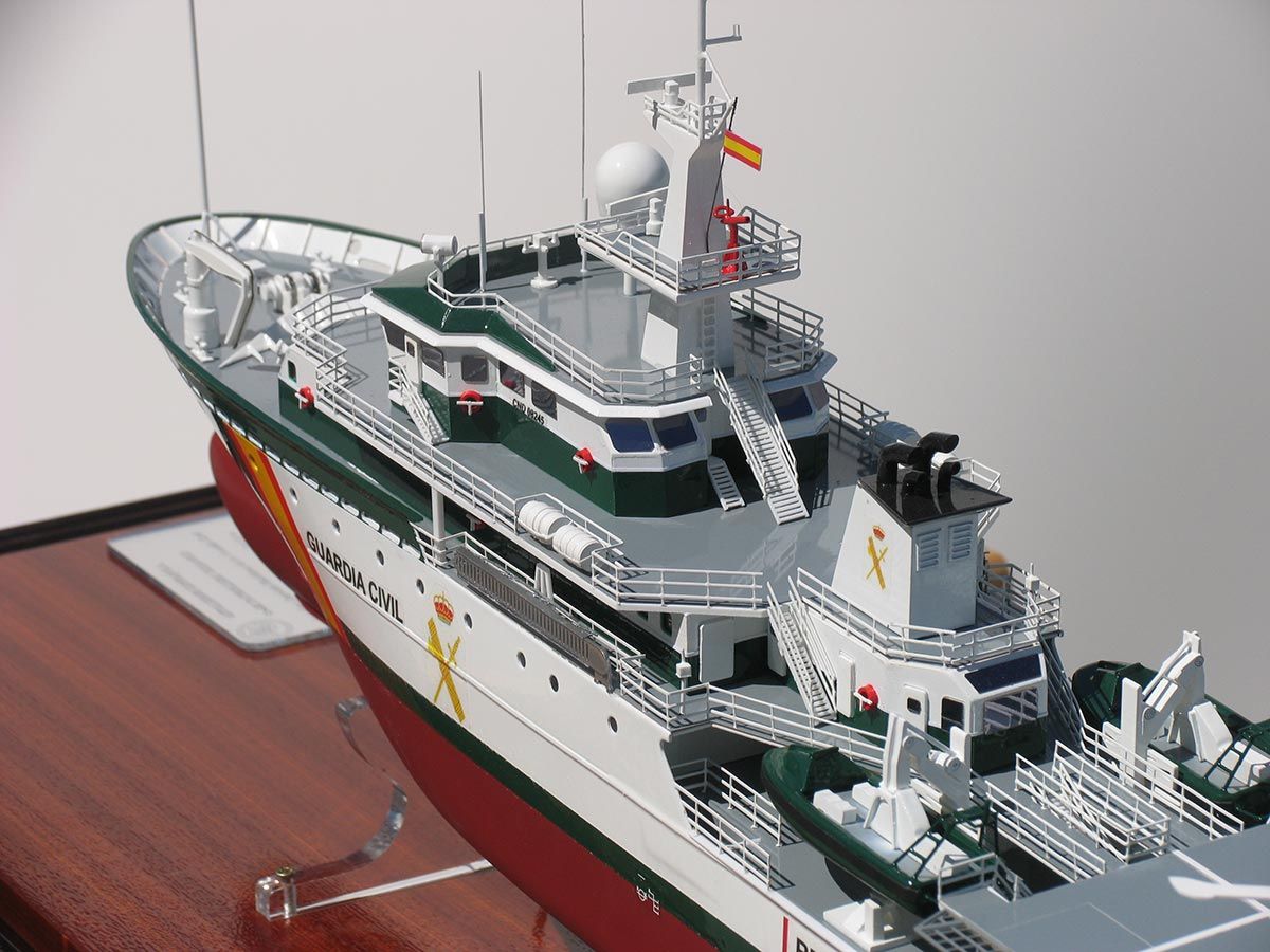Maqueta barcos.
