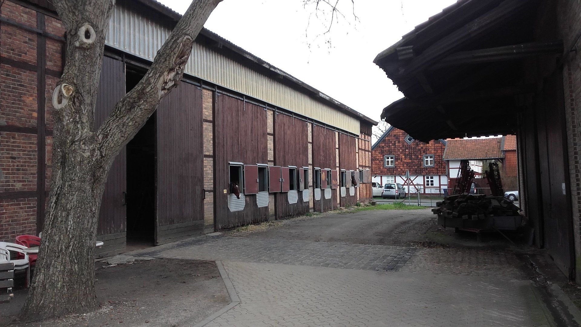 Fischerhof Leiferde, Reitstall im Süden Braunschweigs