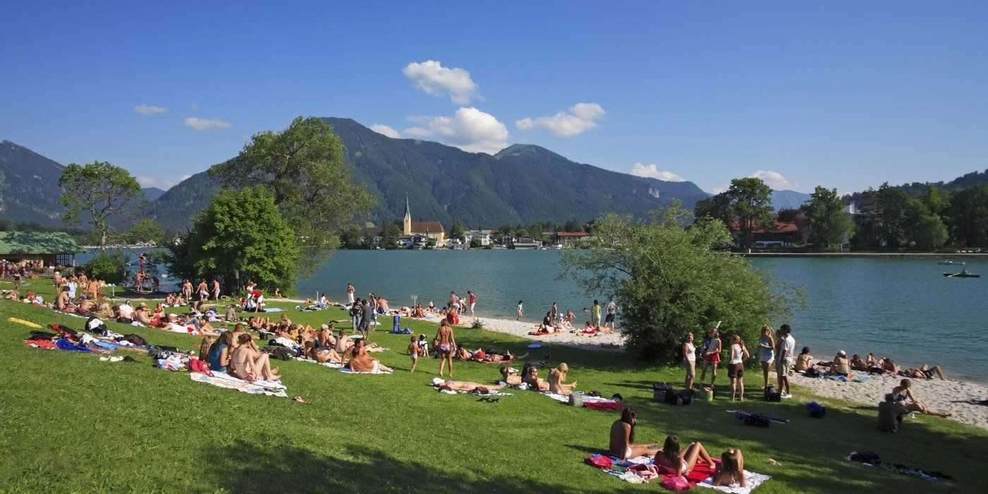Hier finden Sie Tipps für den Tegernsee im Sommer, Badeplätze am ...
