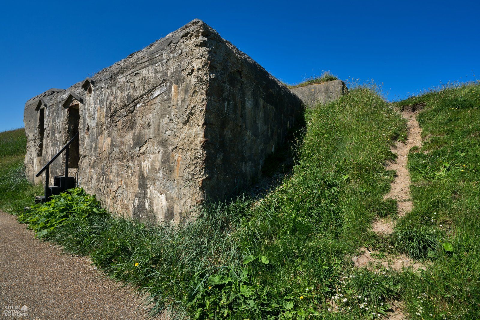 There are many bunkers on the Danish North Sea coast