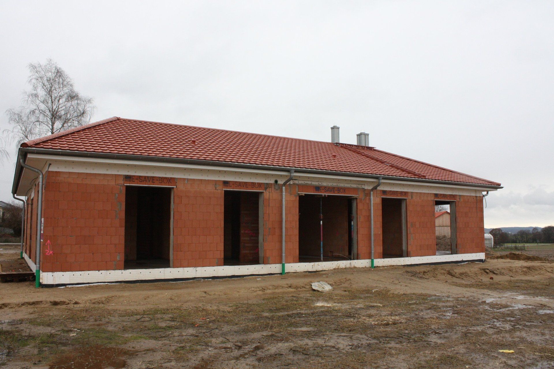 hoch wärme- und schalldämmender Raffstorekasten