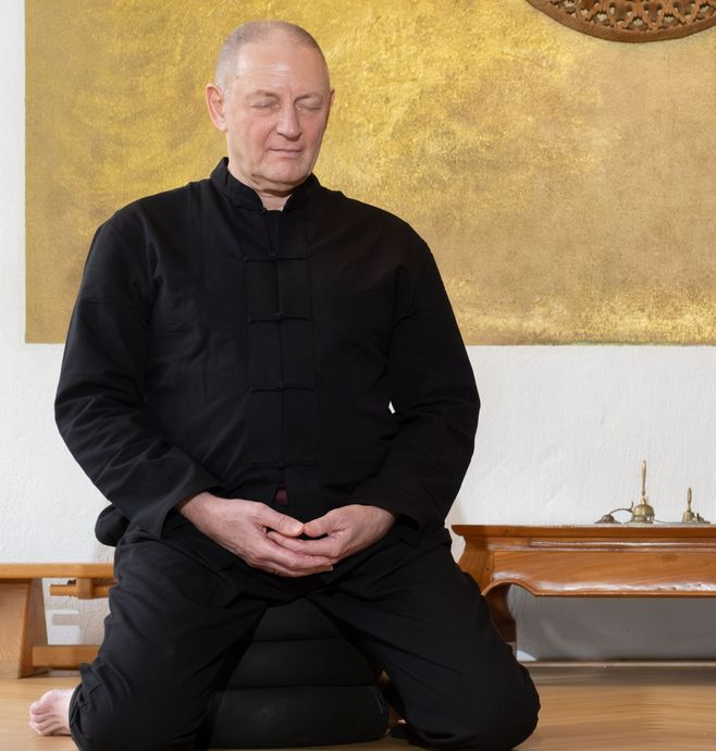 Vipassana Meditation - den Atem beobachten und den stillen Raum, in dem er geschieht...