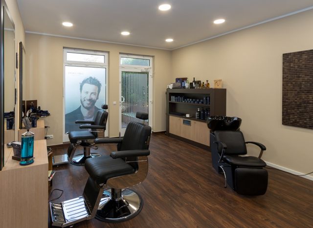 Lars Cordes Hairdesign Der Friseur In Glienicke