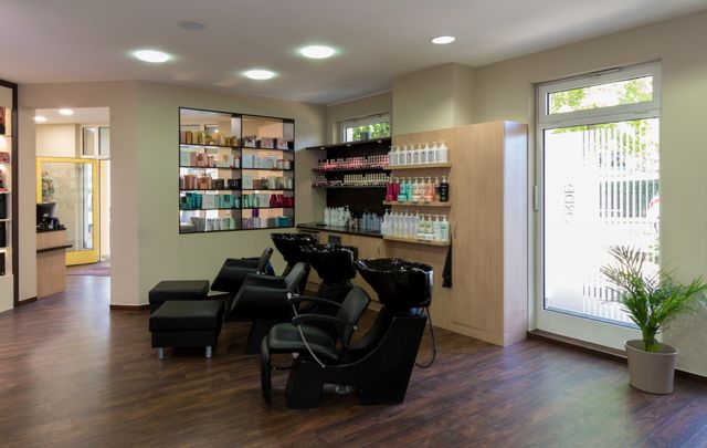 Lars Cordes Hairdesign Der Friseur In Glienicke