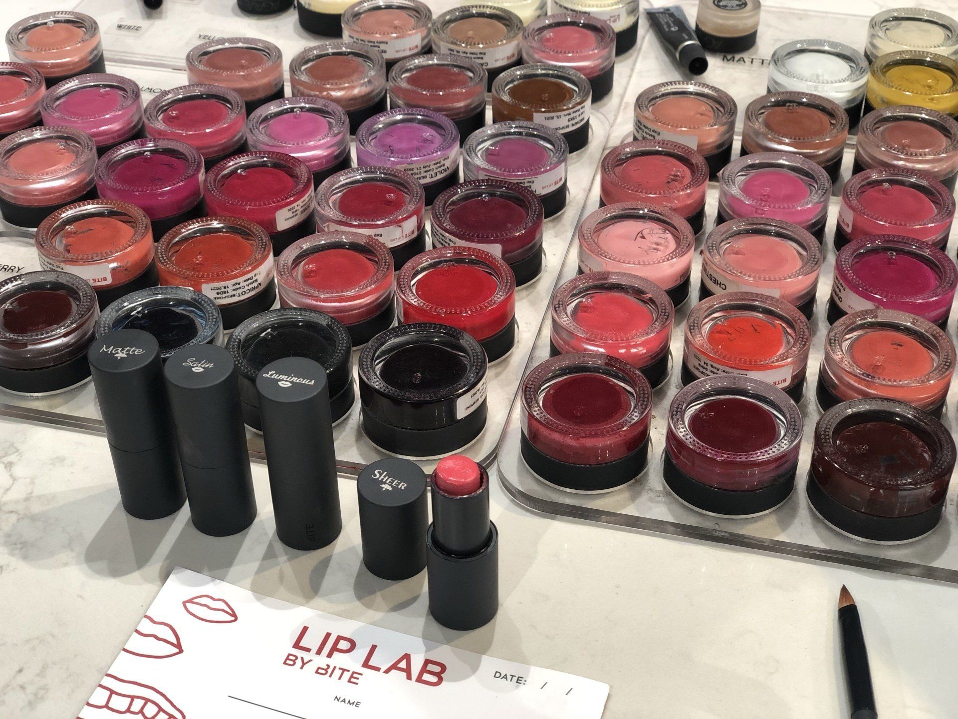 Lipstick customization using different finishes and base colors