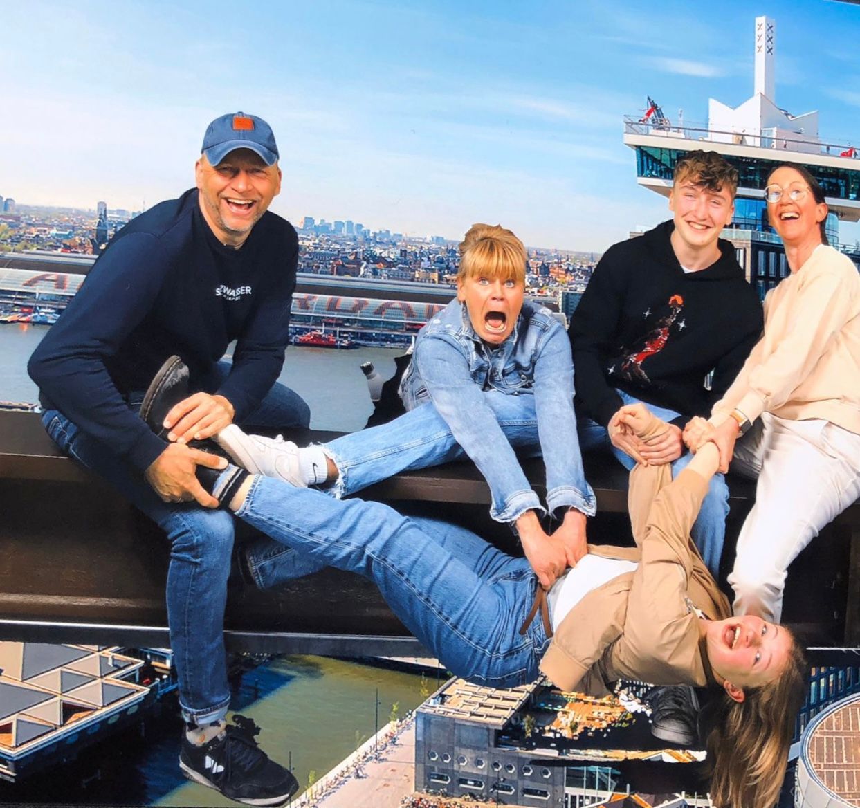 Herzblut Amsterdam Stadtführungen, auf deutsch, kleine Gruppen. Privatführungen. Fahrradtouren. This is Holland