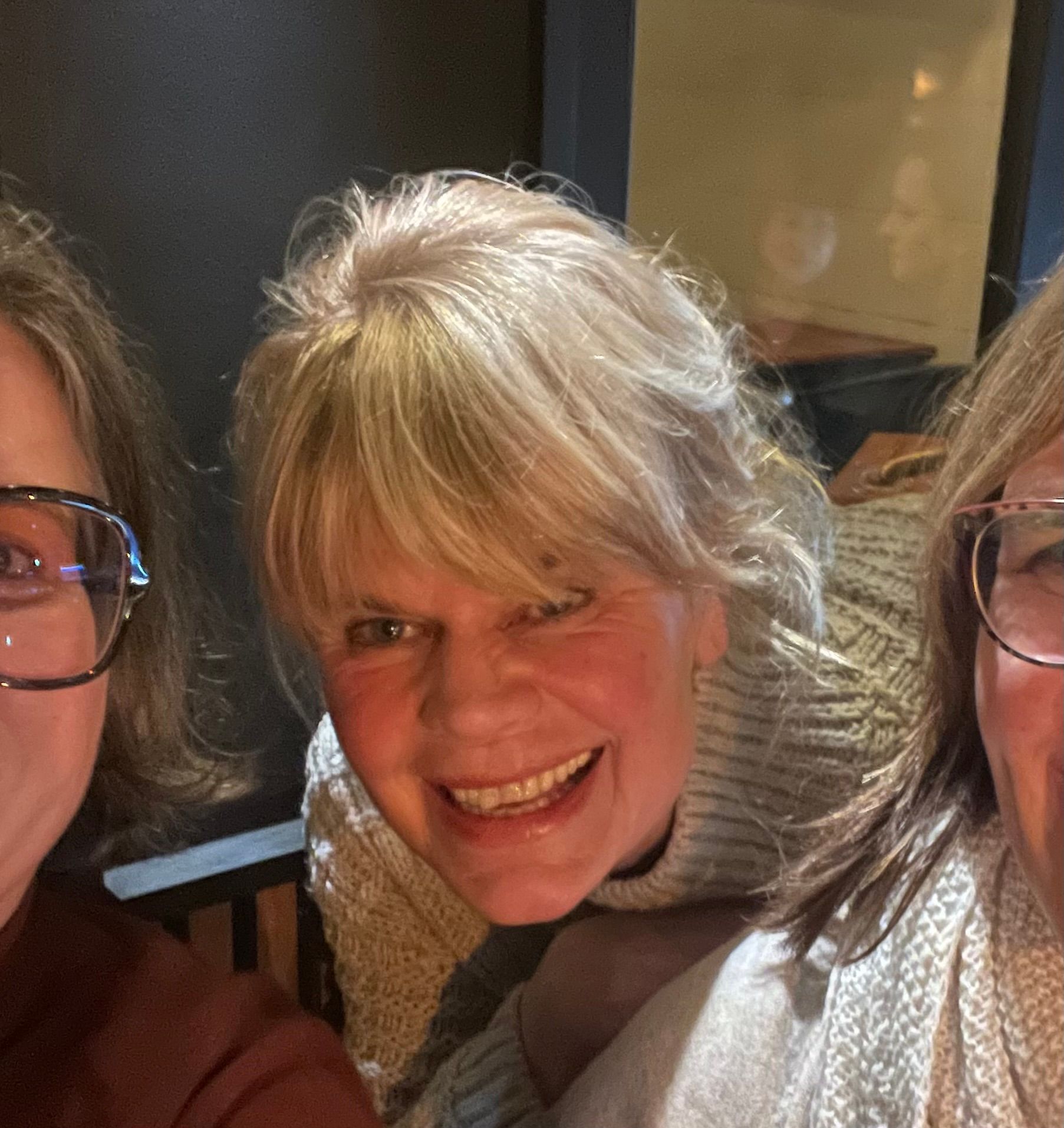 Herzblut Amsterdam Stadtführungen, auf deutsch, kleine Gruppen. Privatführungen. Fahrradtouren. Food.Dinnertour