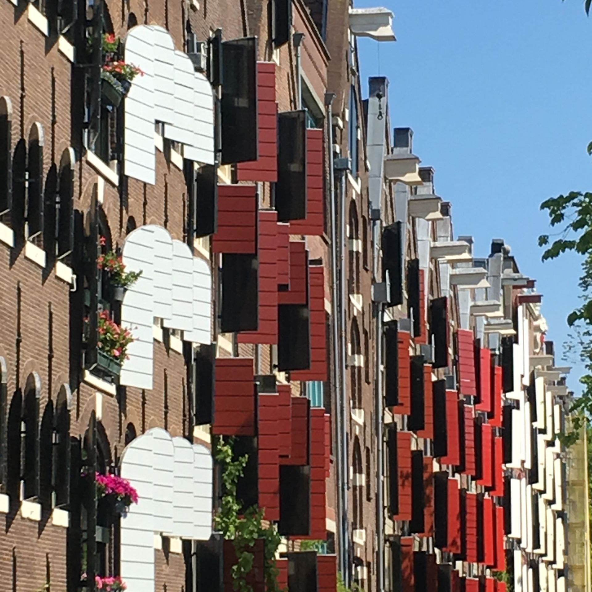 Herzblut Amsterdam Stadtführungen. Deutsch. Kleine Gruppe. Privatführung. Speicherhäuser