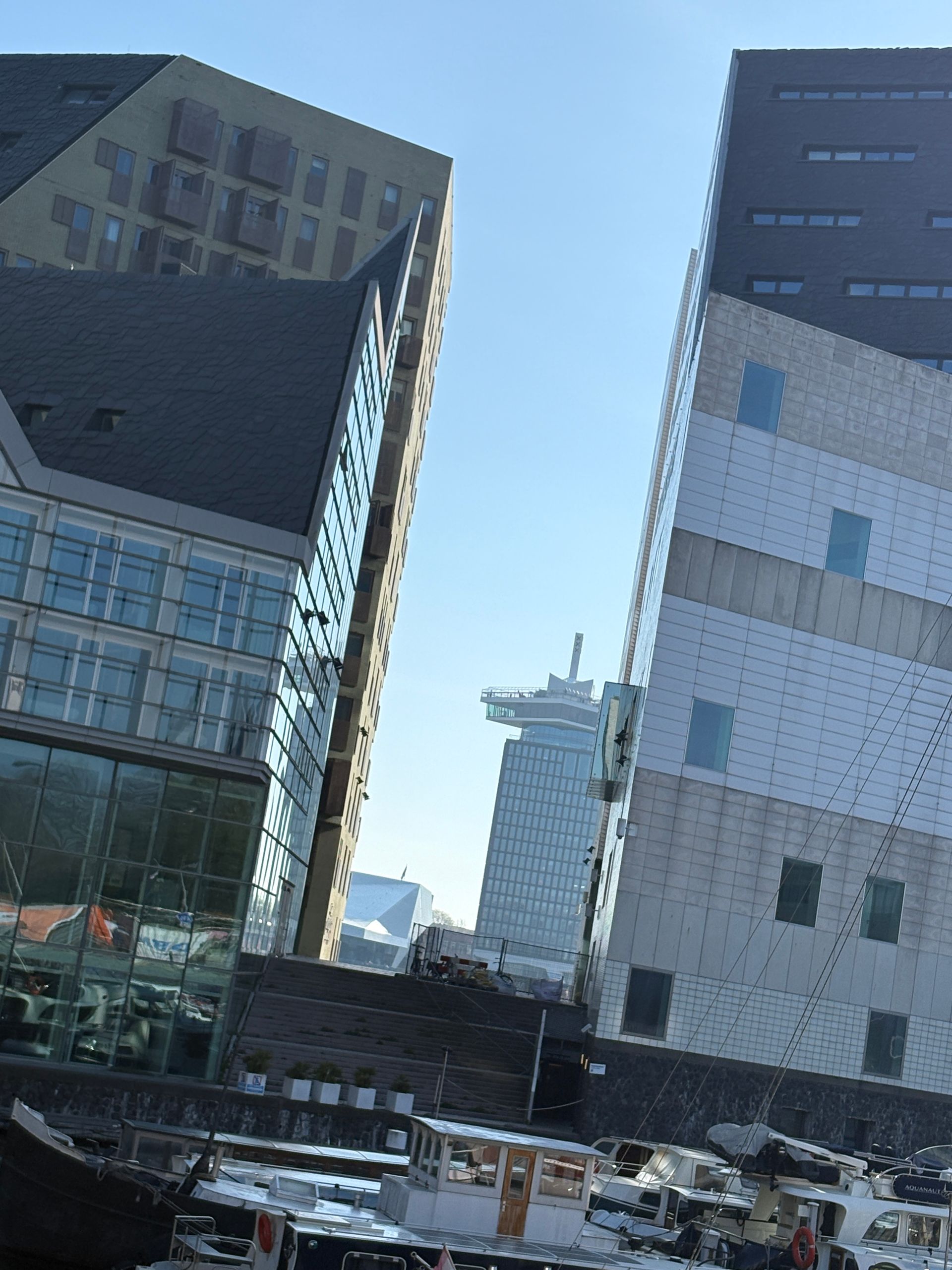 Herzblut individuelle Amsterdam Stadtführungen auf deutsch, in kleinen Gruppen. Privatführungen. Fahrradtouren.