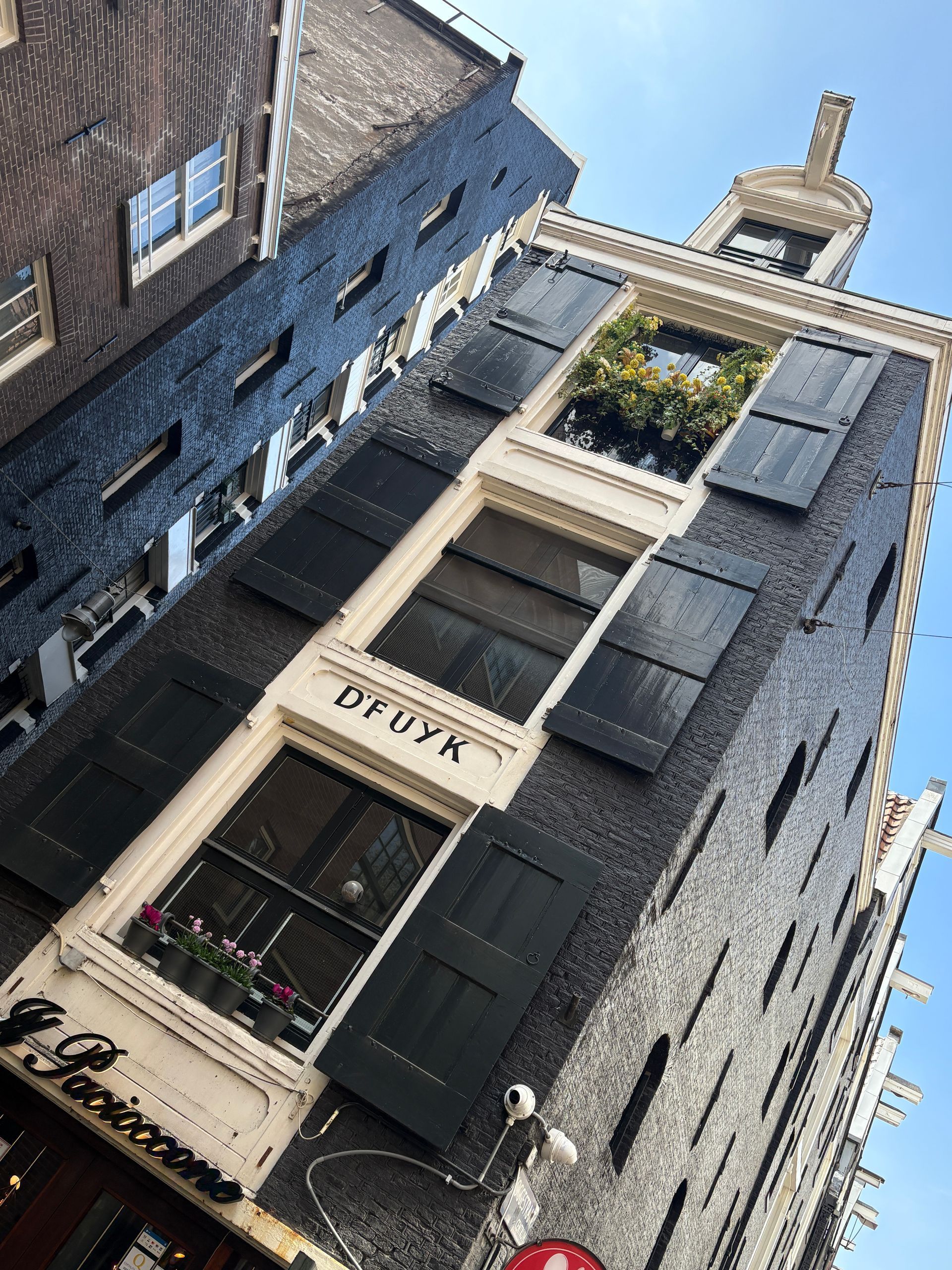 Herzblut Amsterdam Stadtführungen. Deutsch. Kleine Gruppe. Privatführung. Restaurant Amsterdam